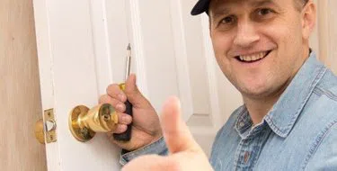 Logan Locksmith Shop Kansas City, MO 816-535-0223 Logan Locksmith Shop Kansas City, MO 816-535-0223 - locksmith-services